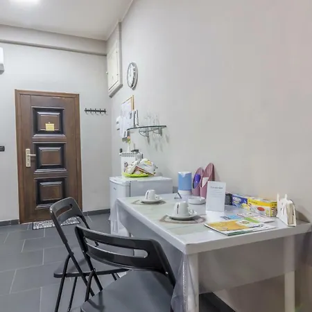 Tufaro Private 3*