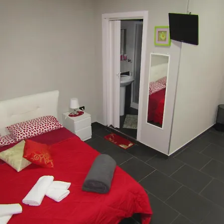 Tufaro Private Bed & Breakfast *